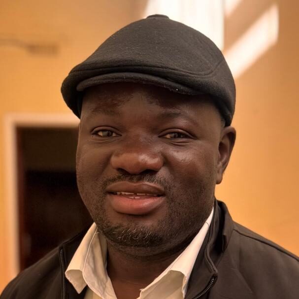 Dr Alfandika